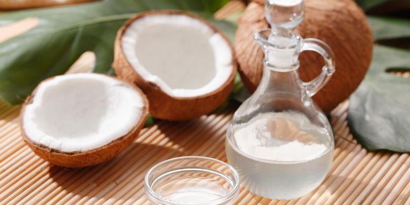 Chữa sẹo rỗ bằng dầu dừa