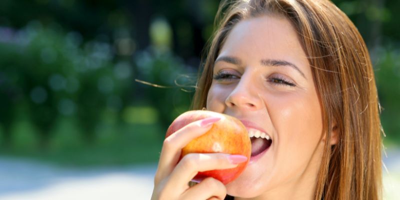 Vậy táo có bao nhiêu calo?