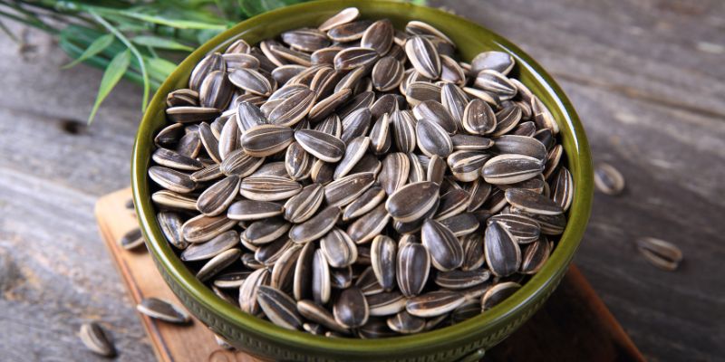  2/ Ăn nhiều hướng dương có tốt không?