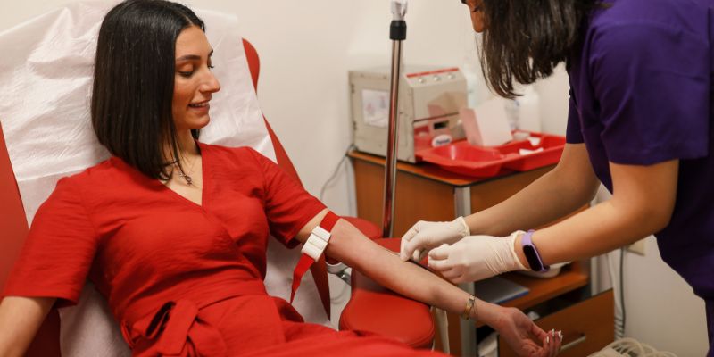 Tips bổ sung thực phẩm sau khi hiến máu không lo tăng cân