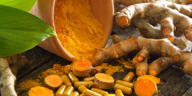 Cách chữa nám sau sinh bằng nghệ và mật ong