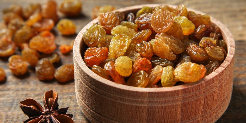 Ăn nho khô có tác dụng gì